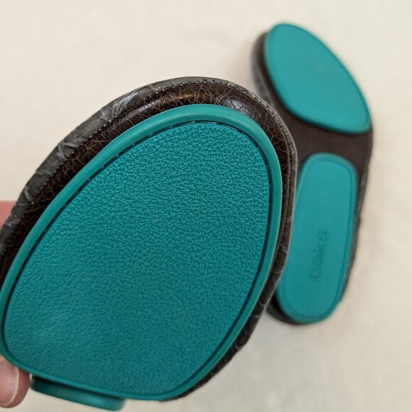 Slate Grey Croc Tieks Patent Leather Ballet Flats - Picture 7 of 9